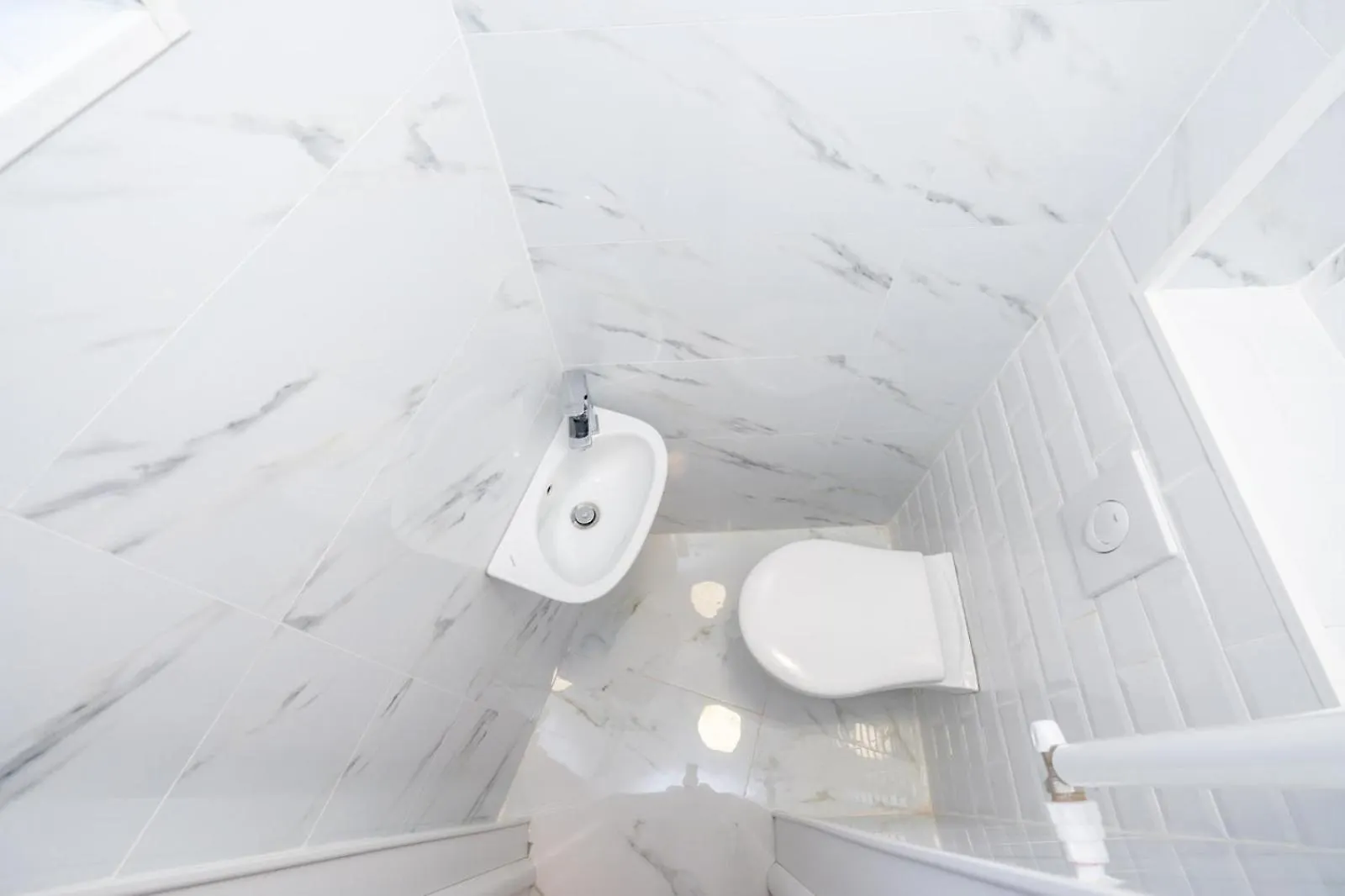Chic Apartament In Piata Universitatii Bucharest 0*,